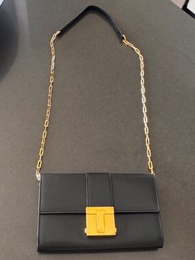 Tom Ford grained leather, 001 wallet on a chain $1,500 new